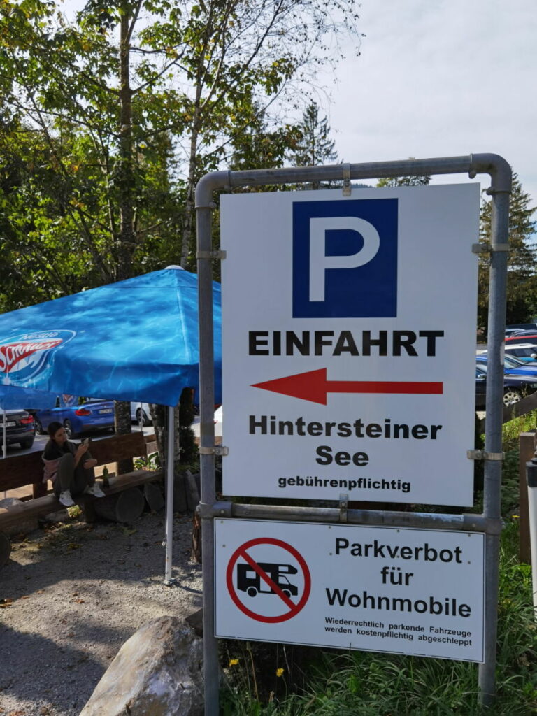 Einfahrt in den Hintersteiner See Parkplatz